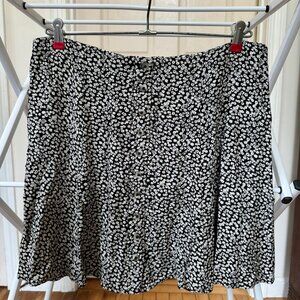 American Eagle floral mini skirt